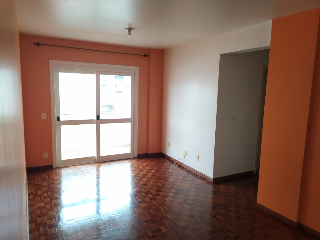 APARTAMENTO COM 2 DORMITÓRIOS