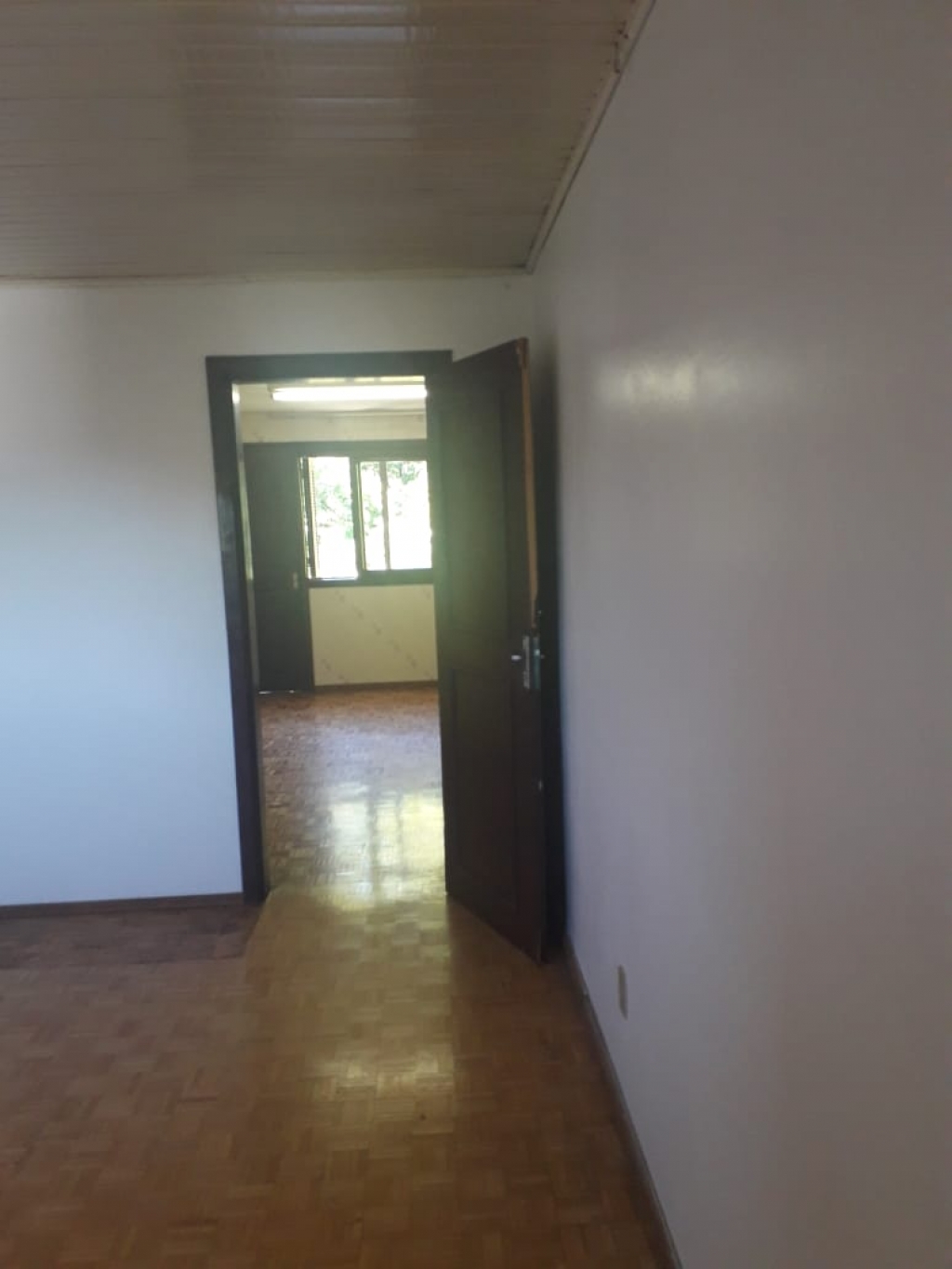 APARTAMENTO COM 2 DORMITÓRIOS