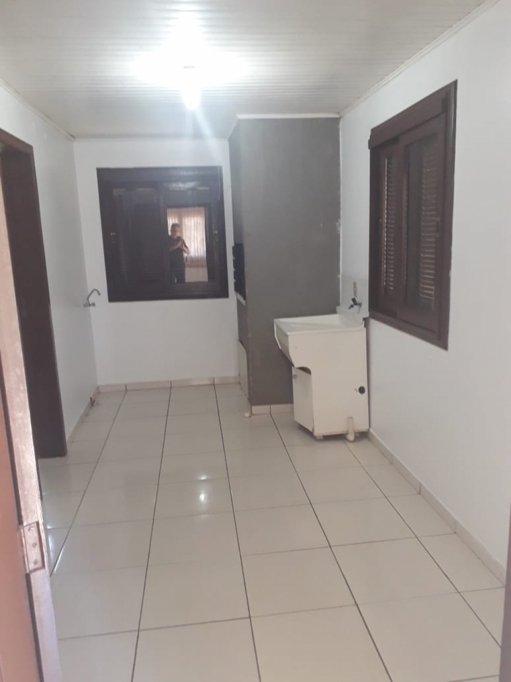 APARTAMENTO COM 2 DORMITÓRIOS