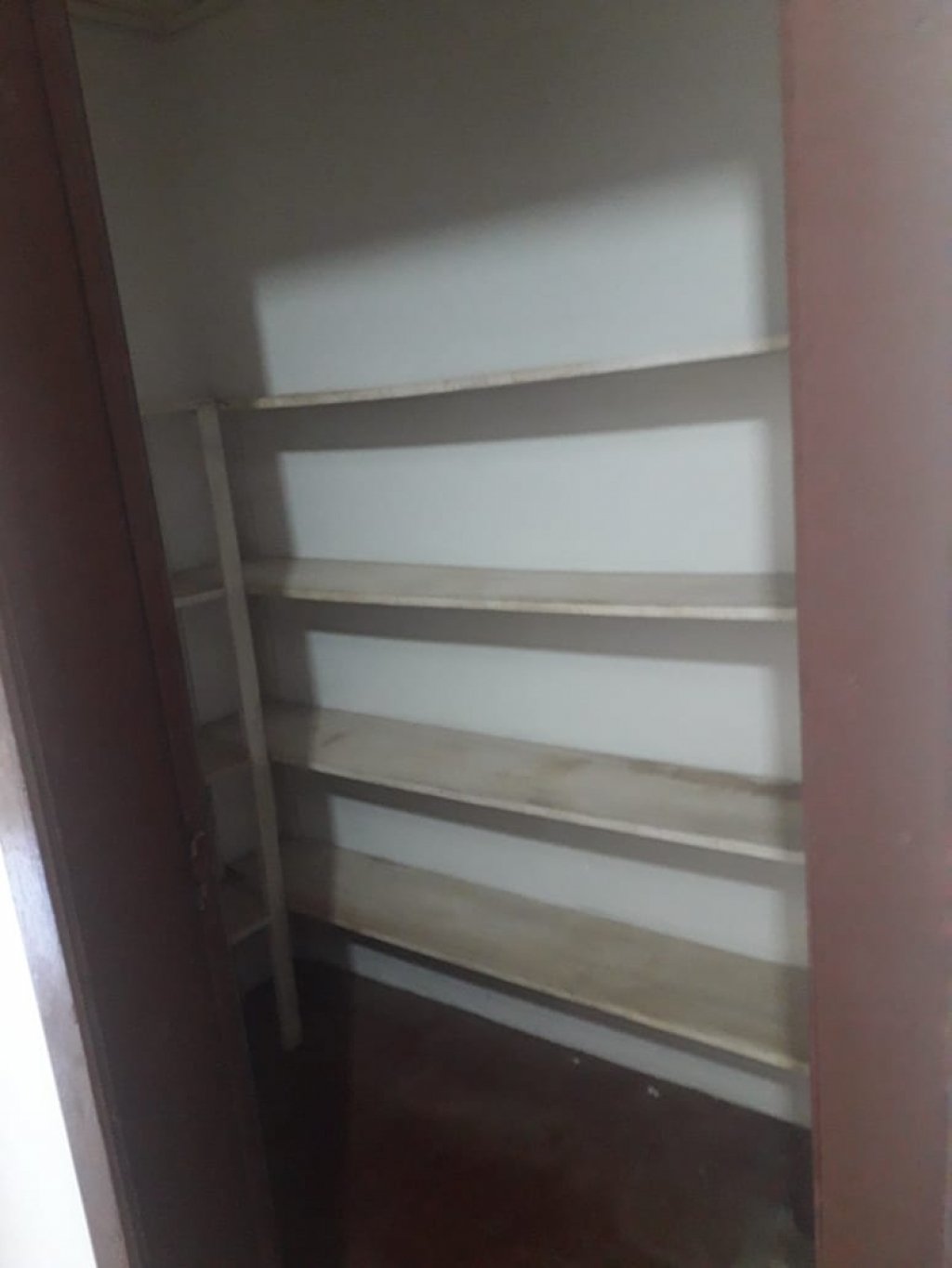 APARTAMENTO COM 2 DORMITÓRIOS