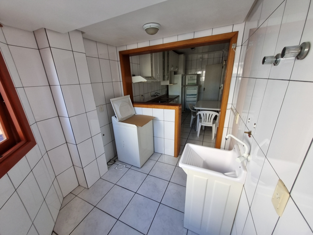 APARTAMENTO COM 2 DORMITÓRIOS (MOBILIADO)