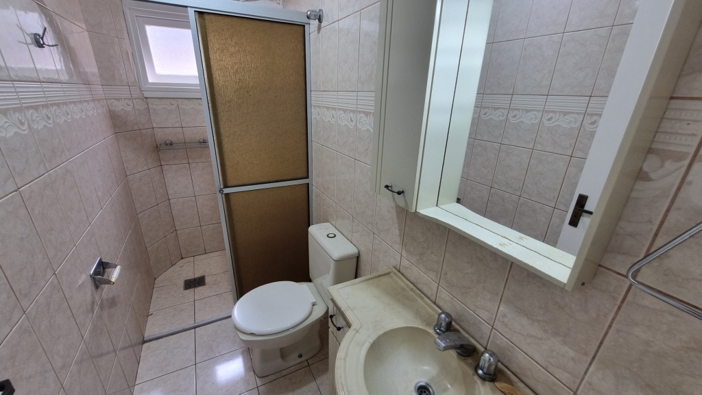 APARTAMENTO COM 1 DORMITÓRIO