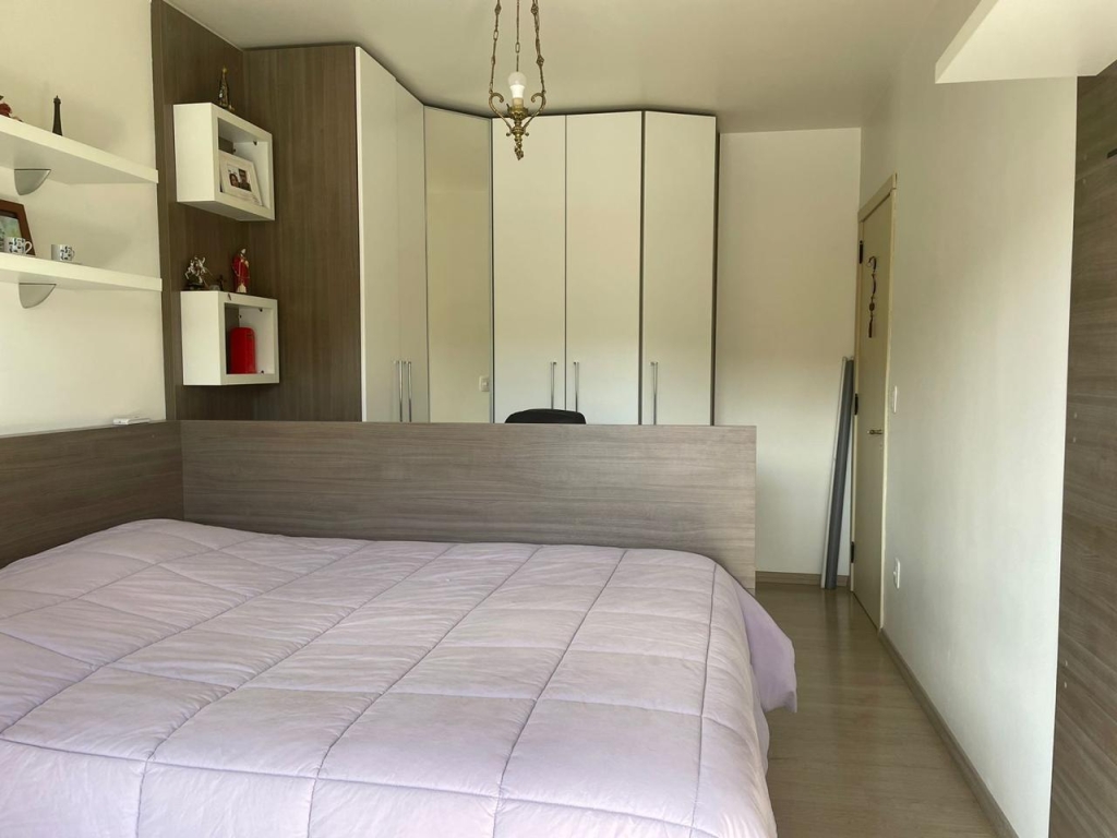 APARTAMENTO COM 3 DORMITÓRIOS