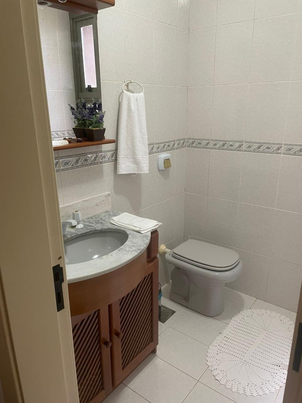 APARTAMENTO COM 3 DORMITÓRIOS