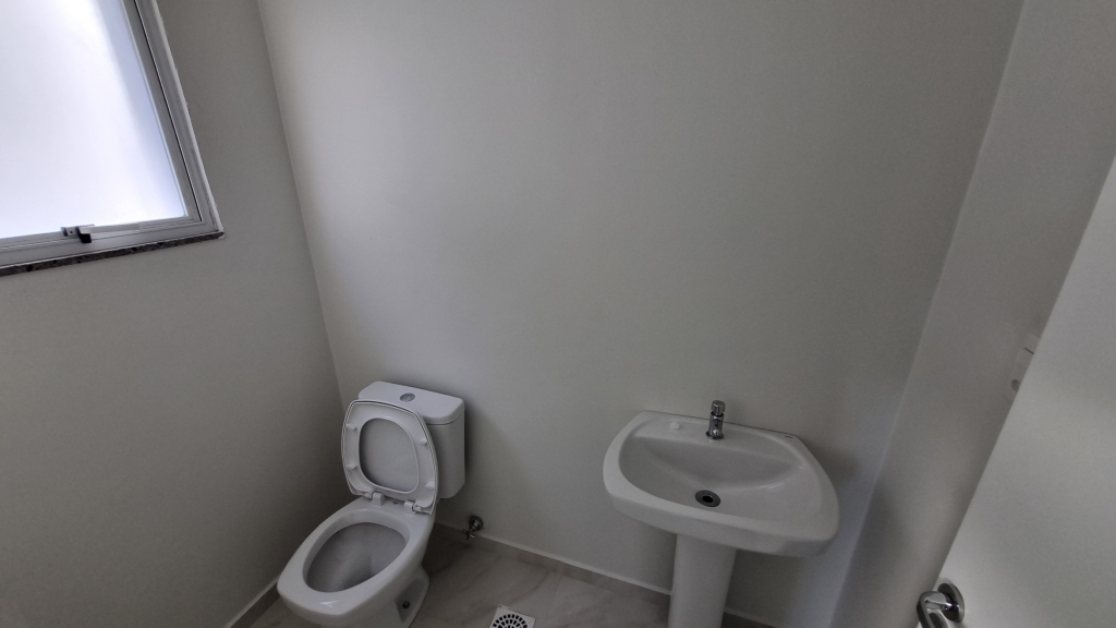 SALA COMERCIAL ( 106)