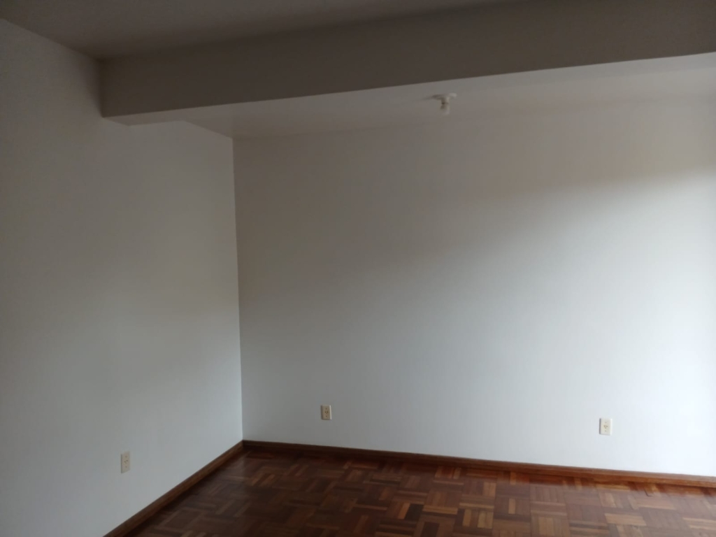 APARTAMENTO COM 1 DORMITÓRIO