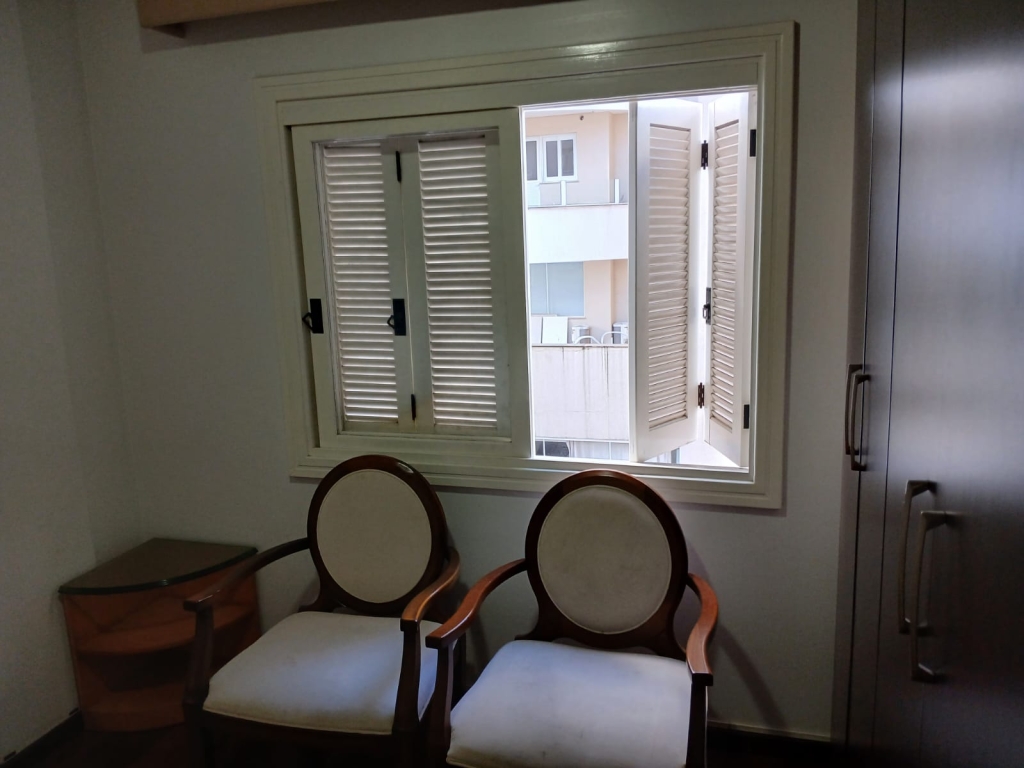 APARAMENTO COM 2 DORMITÓRIOS,