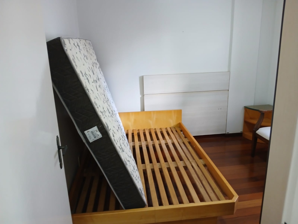 APARAMENTO COM 2 DORMITÓRIOS,