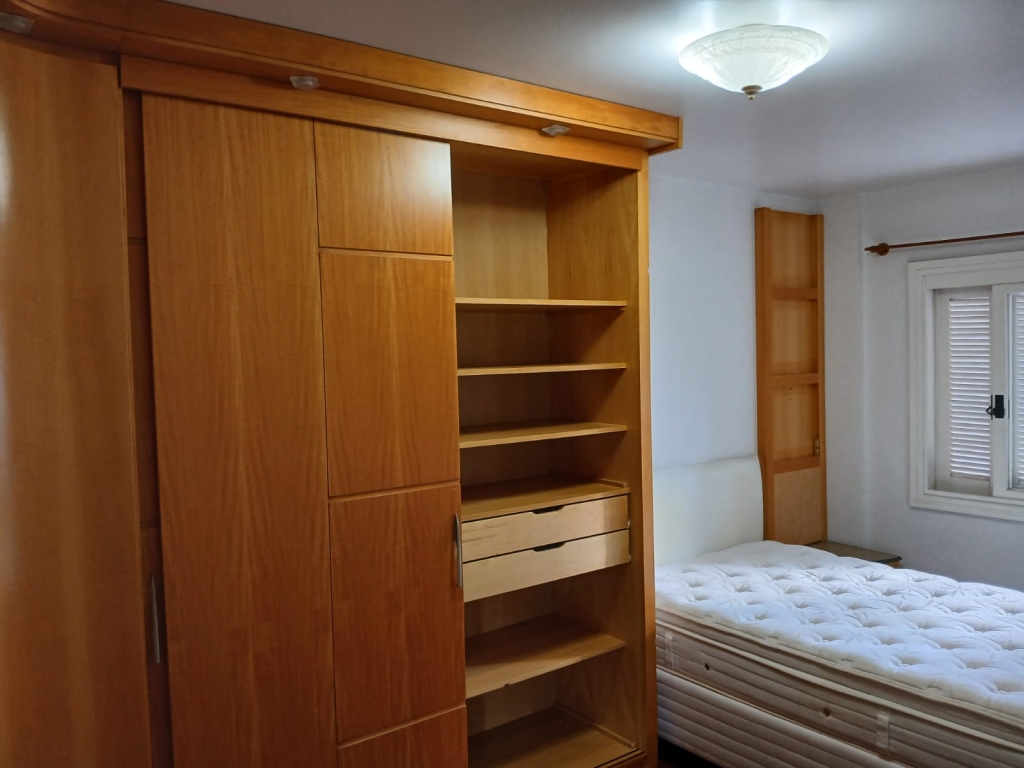 APARAMENTO COM 2 DORMITÓRIOS,