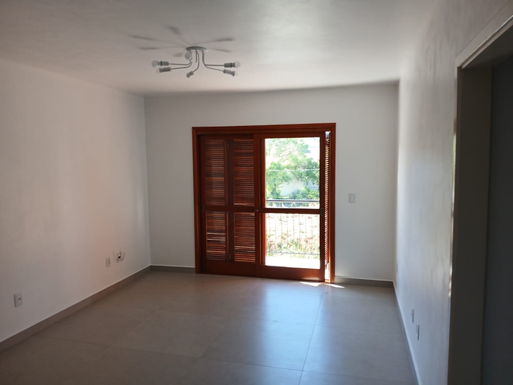 APARTAMENTO COM 3 DORMITÓRIOS