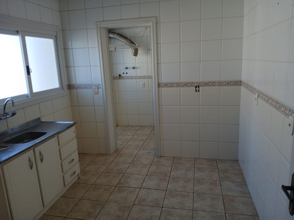APARAMENTO COM 2 DORMITÓRIOS,