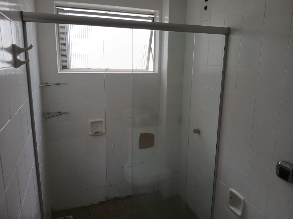 APARTAMENTO COM 2 DORMITÓRIOS