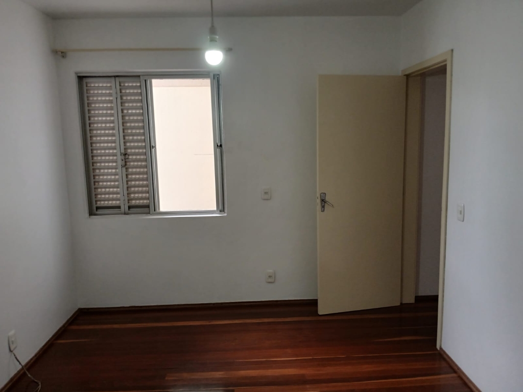 APARTAMENTO COM 2 DORMITÓRIOS