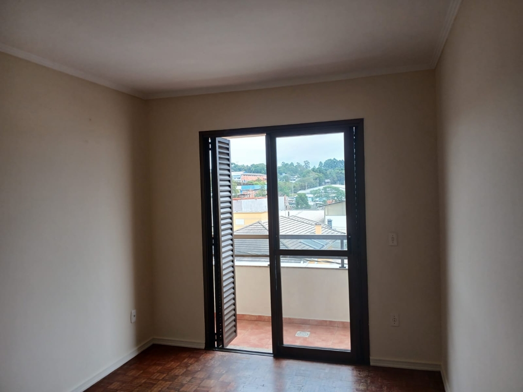APARAMENTO COM 2 DORMITÓRIOS,